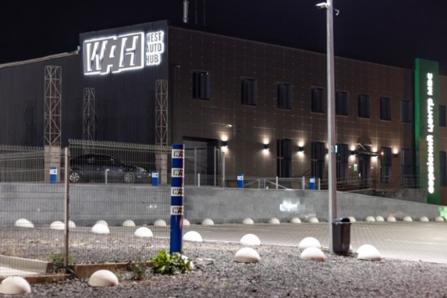 Поруч із сервісним центром МВС здають в оренду приміщення під офіси*