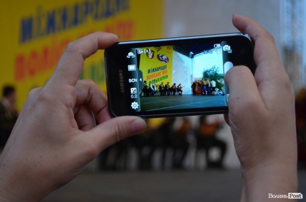 «Поліське літо з фольклором» розпочали у Луцькому замку. ФОТО