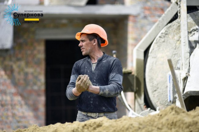 У четвертому будинку ЖК «Супернова» розпочали монтаж теплої підлоги*