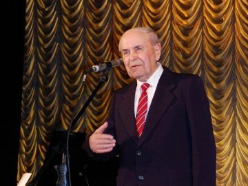 У Луцьку попрощалися із відомим композитором Мирославом Стефанишиним