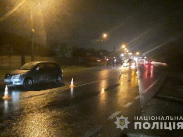 Поблизу Луцька зіткнулися два легковики: постраждали двоє 17-річних пасажирок