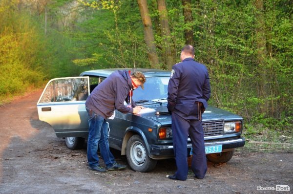 Під Луцьком незаконно розбирали колишню військову частину?