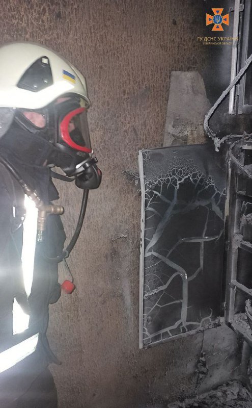 У Прилуцькому сталася пожежа: двоє людей – у лікарні. ФОТО