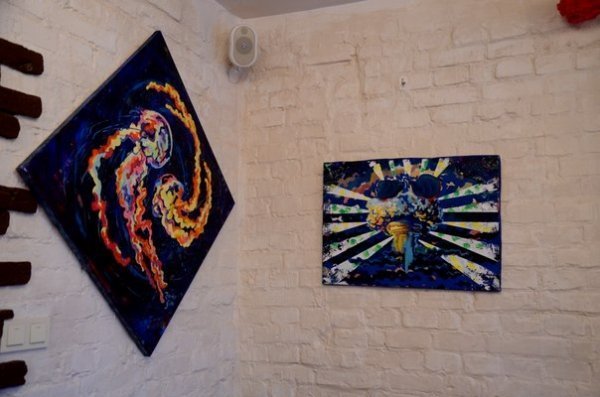 У Луцьку - виставка картин «без стереотипів». ФОТО