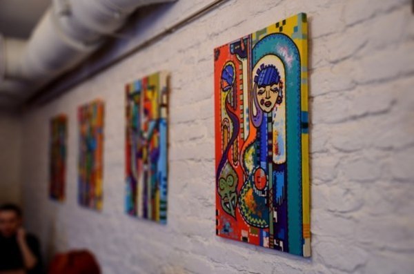 У Луцьку - виставка картин «без стереотипів». ФОТО