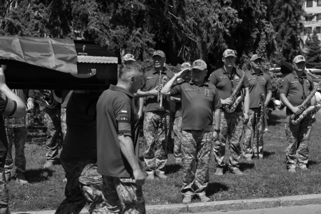 У Луцьку попрощалися із Героєм Олексієм Цехошем