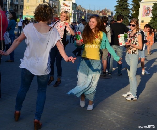Як у Луцьку збирали гроші на благодійність. ФОТО