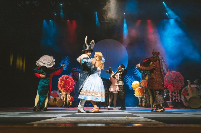 Відчути сучасний дух українського театру: огляд вистав у Луцьку 29 травня – 1 червня