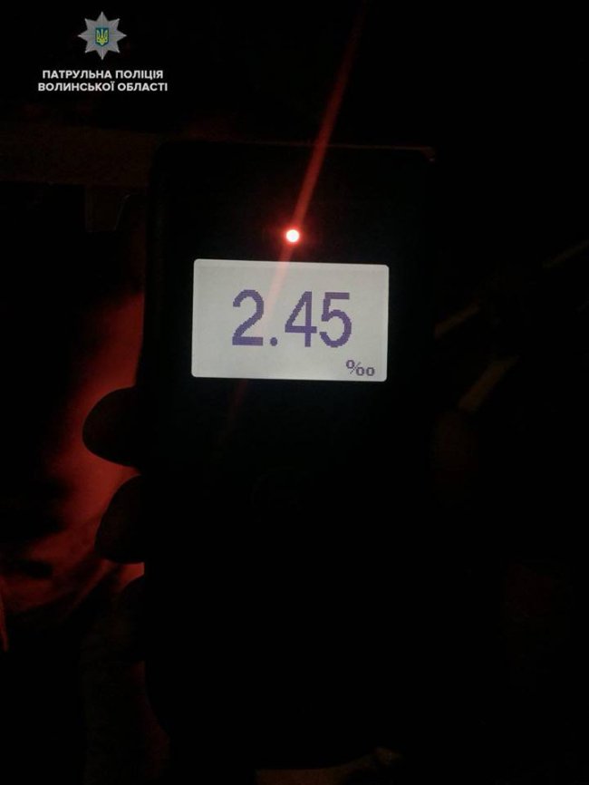 Нічна аварія у Луцьку: п'яний іноземець протаранив маршрутку