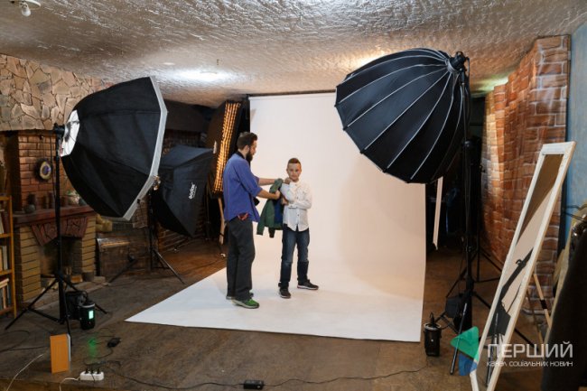 Учасники конкурсу «Обличчя Інвестора» знялися у фотосесії*