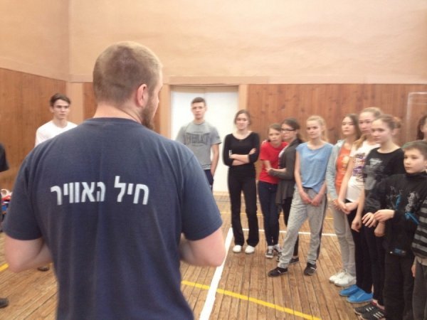 Луцькі пластуни вчились самозахисту. ФОТО