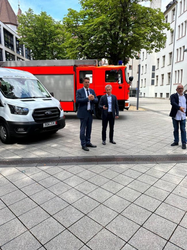 Волинське місто отримає з Німеччини 5 одиниць техніки для комунальників. ФОТО