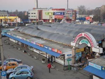 Оптовиків із ринку «Пасаж» хочуть переселити на Новий