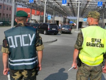 На кордоні з Польщею затримали українця, якого Інтерпол шукав у 190 країнах