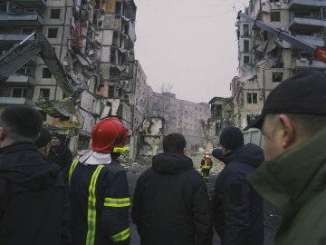 Внаслідок ракетного удару по Дніпру зруйновані понад 200 квартир, – ОП