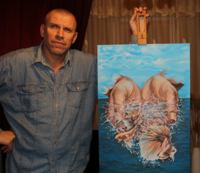 Незрячий художник з Донбасу допомагає військовим з волинської бригади