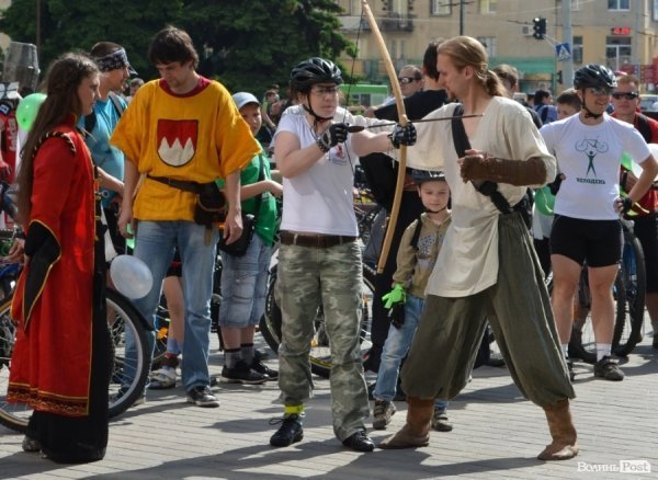 Велодень у Луцьку зібрав більше тисячі людей. ФОТО 