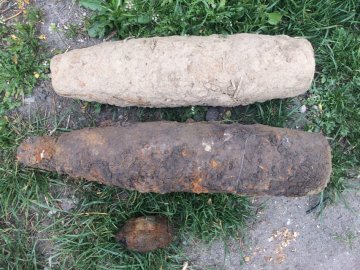 Волинянин чистив ставок і натрапив на гранату