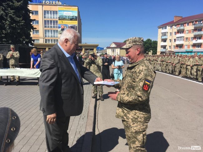 Ви зберегли наш мир: на Волині зустріли зенітників, які повернулися з АТО. ФОТО