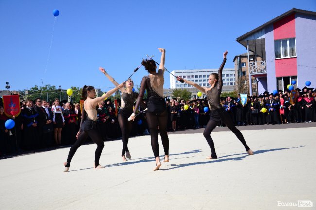 Більше тисячі першокурсників посвятили у студенти СНУ. ФОТО