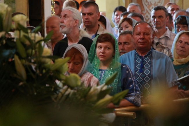 У головному соборі Луцька відправили святкову службу і освятили зілля. ФОТО