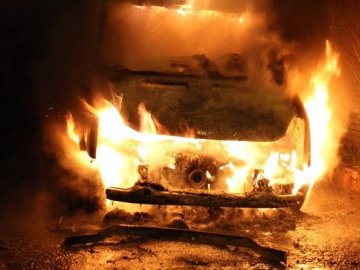 На Волині молодик через ревнощі спалив гараж