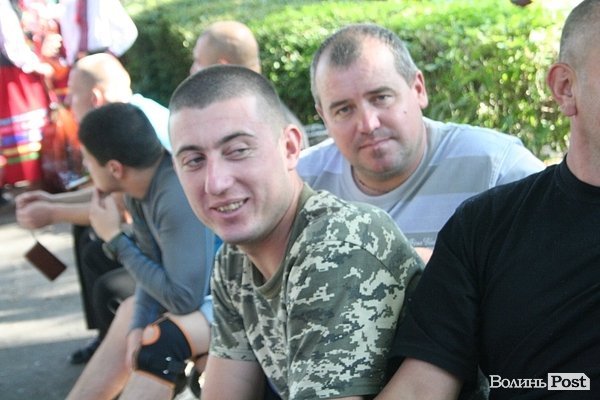 Не готові дивиться смерті в очі, - військові в Луцьку. ФОТО