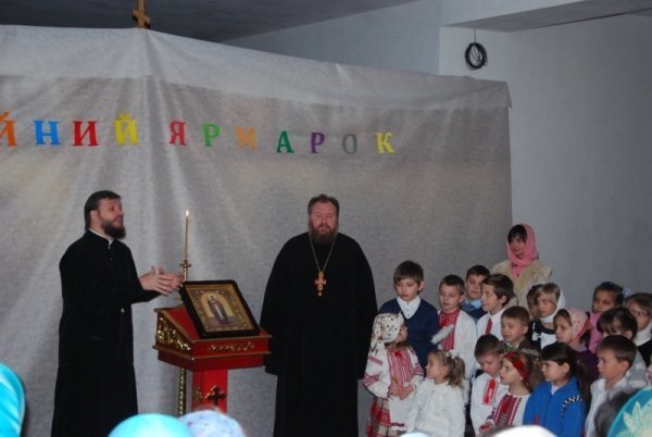 Благодійний ярмарок у Луцьку. ФОТО