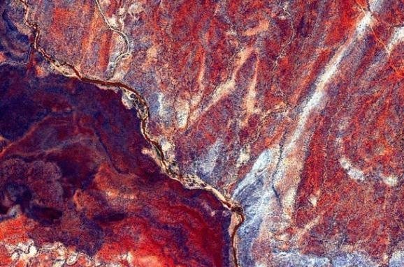 Астронавт опублікував дивовижні фото Землі, зняті з ілюмінатора. ФОТО