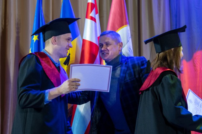 У Лесиному виші – випуск магістрів. ФОТО