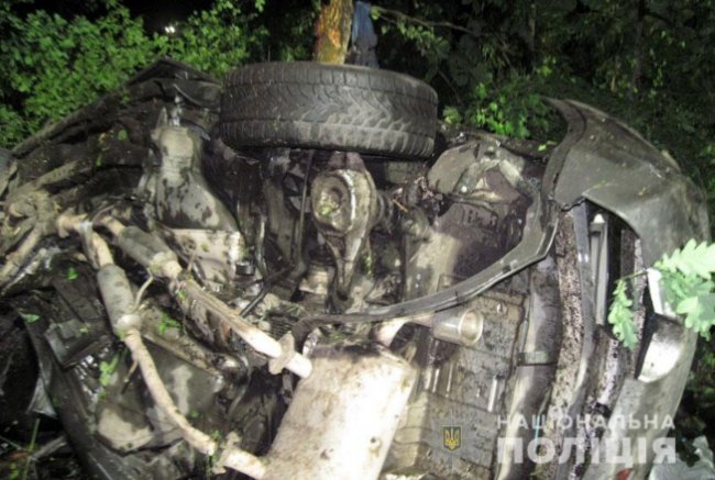 На Донеччині в аварії загинуло троє людей, серед них – дитина