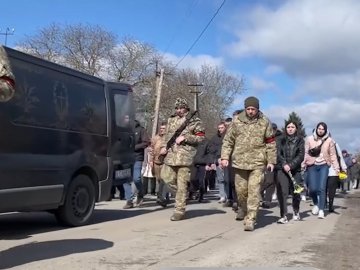 На Волинь «на щиті» повернувся Герой Василь Куприянчик