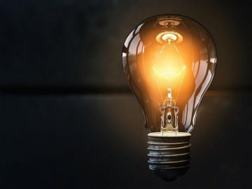 По всій Україні – аварійні відключення світла