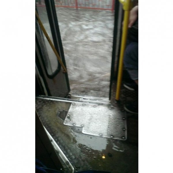 Як затопило Київ. ФОТО. ВІДЕО