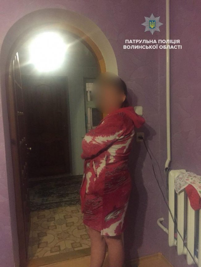 Дитина в синцях і перелякана: у Ковелі патрульні виявили неблагополучну сім'ю