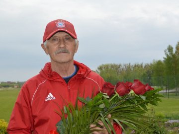Відомий волинський тренер з футболу відзначив 70-річний ювілей. ФОТО