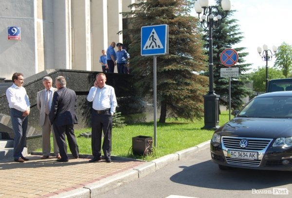 Волинську облдержадміністрацію «замінували»: подробиці. ФОТО