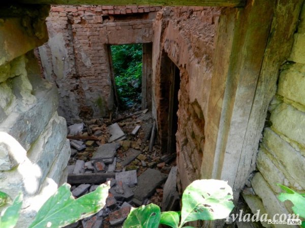У Луцьку руйнується пам'ятка 18-го століття ФОТО