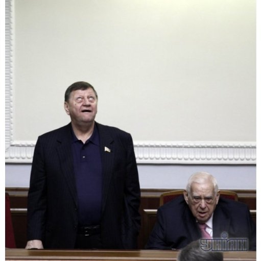 Як Азаров залишився прем'єром. ФОТО