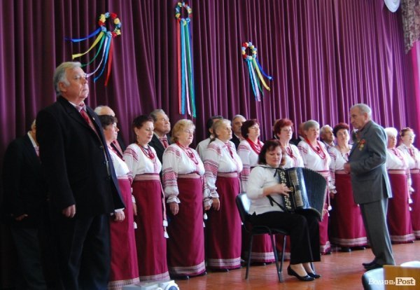 Луцьких ветеранів порадували солодощами