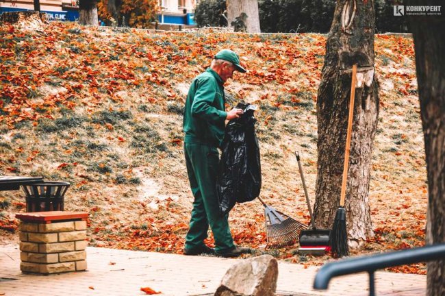 Атмосферні фото осені у луцькому «Сіті Парку»