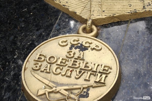 Меморіал в Луцьку оновили до Дня Перемоги