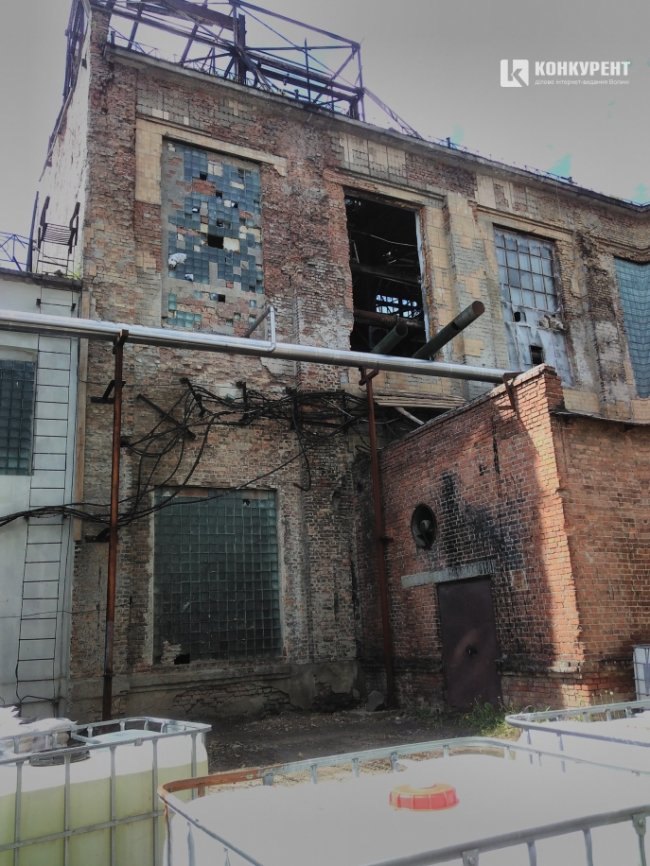 Журналістам влаштували екскурсію на джерело смороду в Луцьку