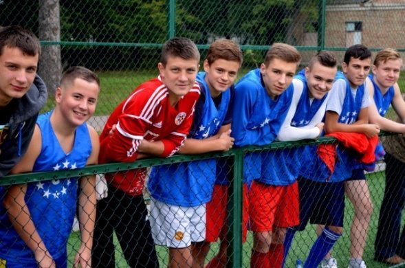 Луцькі школярі боролися за «Шкіряний м’яч». ФОТО