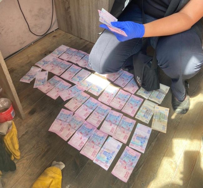 На Волині на нелегальній АЗС вилучили 12 тонн пального