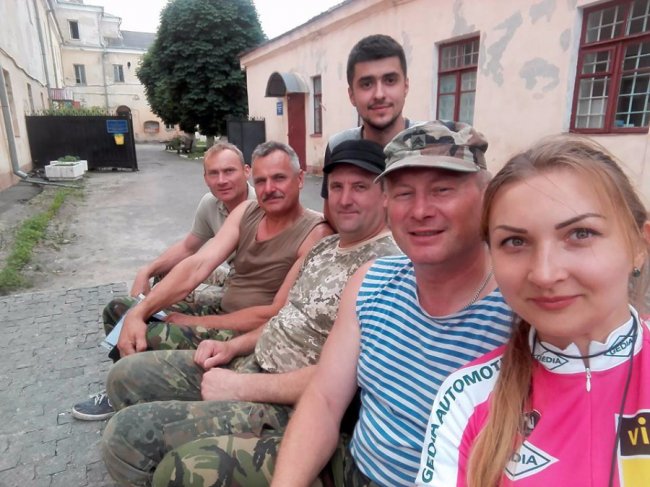 Розкопки масового захоронення розстріляних в'язнів у Луцьку завершили