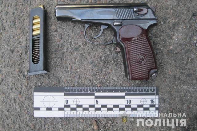 На Черкащині конфлікт між водіями закінчився стріляниною