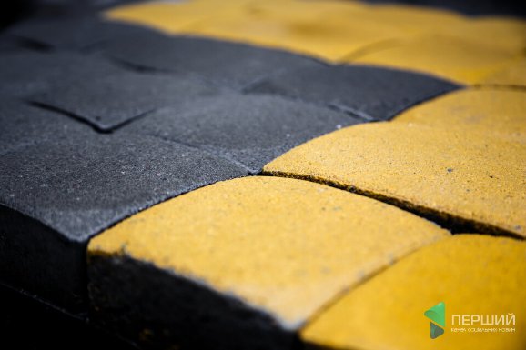 На нову модель бруківки LeBruk діє акційна ціна. ФОТО*