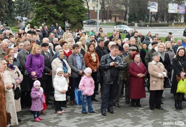 У центрі Луцька – Великодні розваги