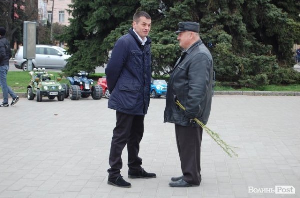 У Луцьку – святкове віче. ФОТО